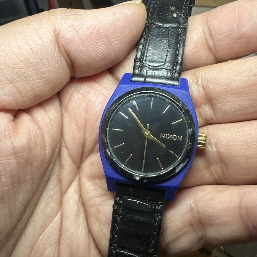 Nixon The Time Teller Blue/black 30mm Leather Watch Unisex - Not Working Repair